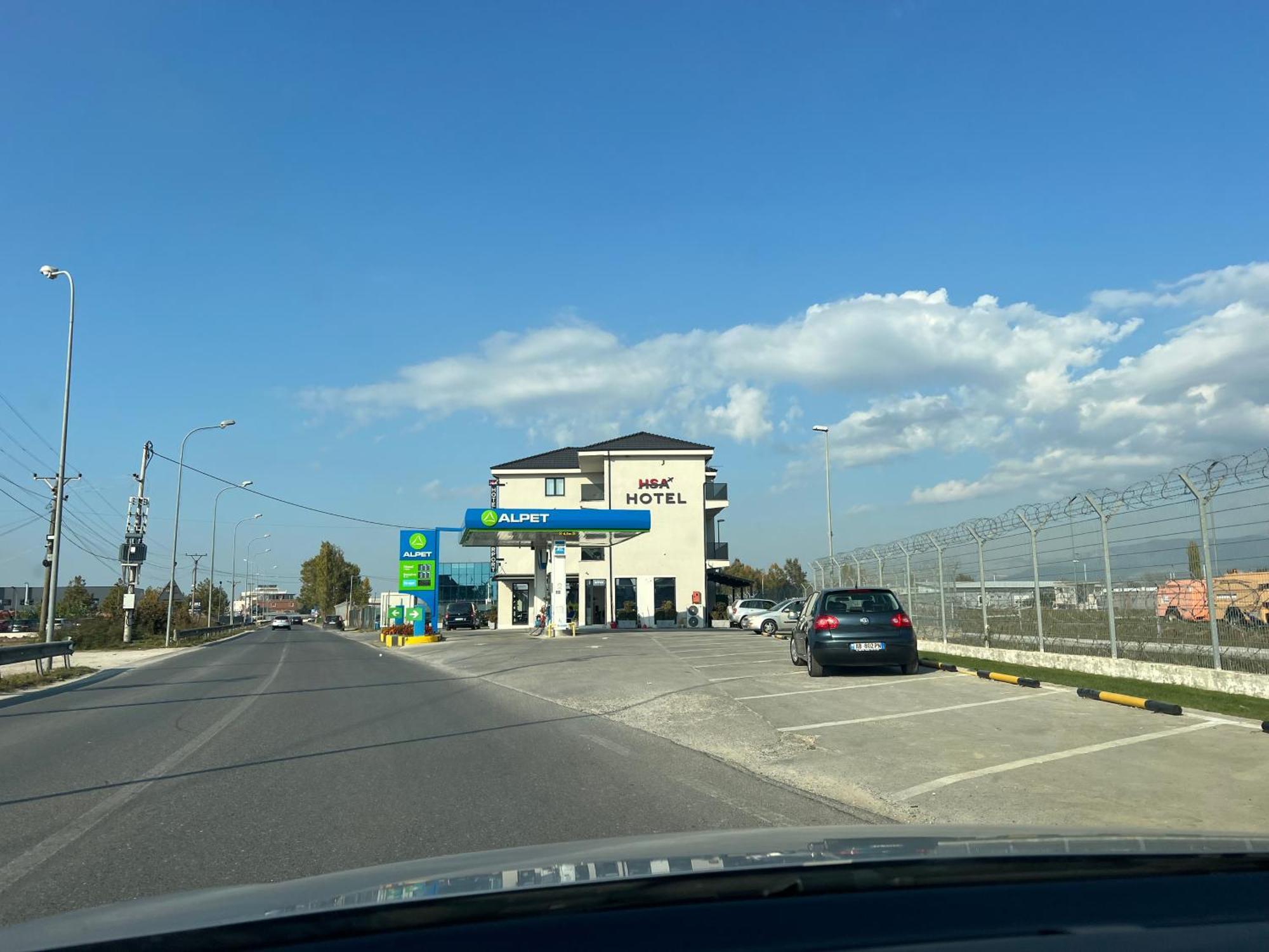 Hotel Side Airport Krujë